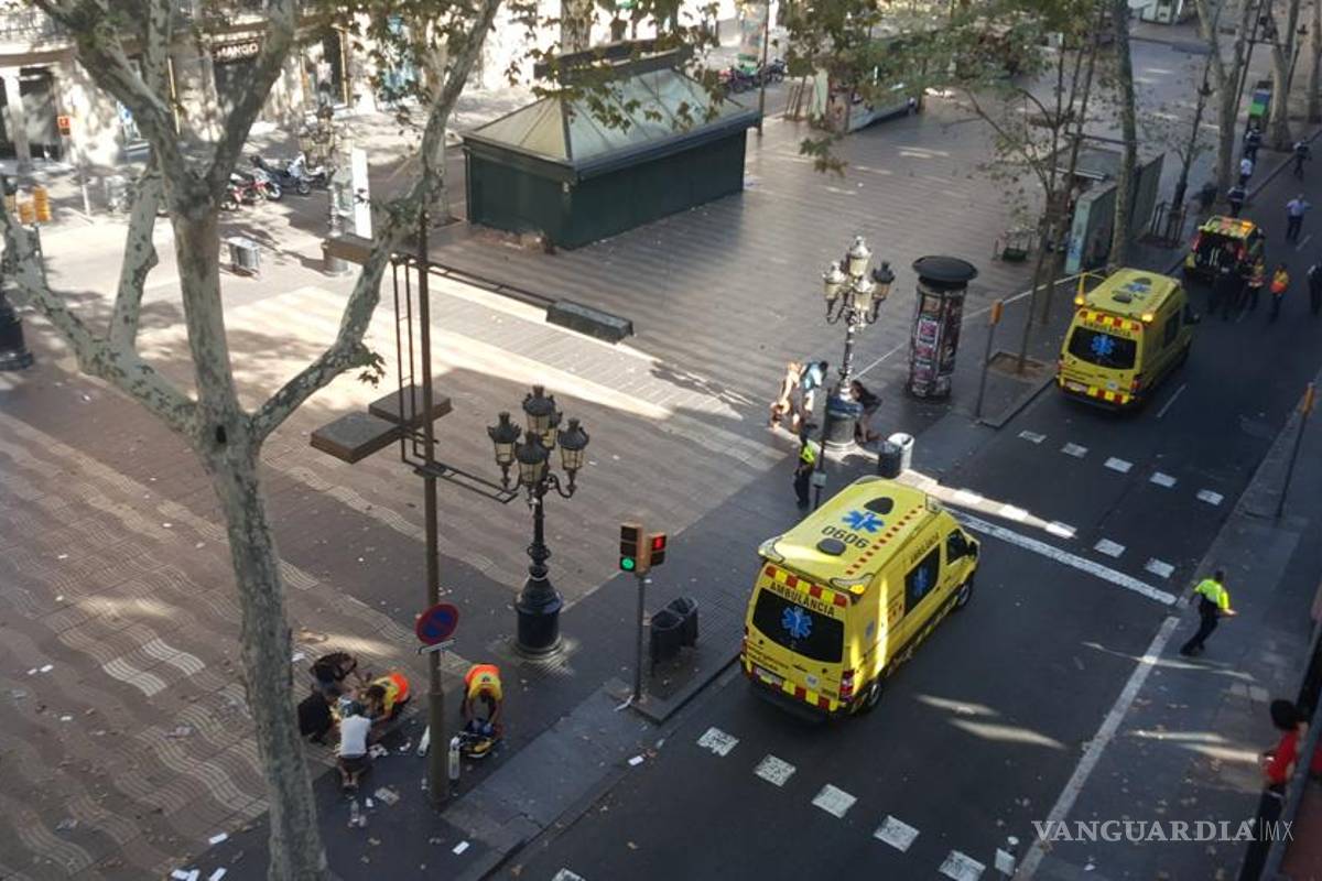 Suman 14 muertos y 130 heridos por atentados en Barcelona