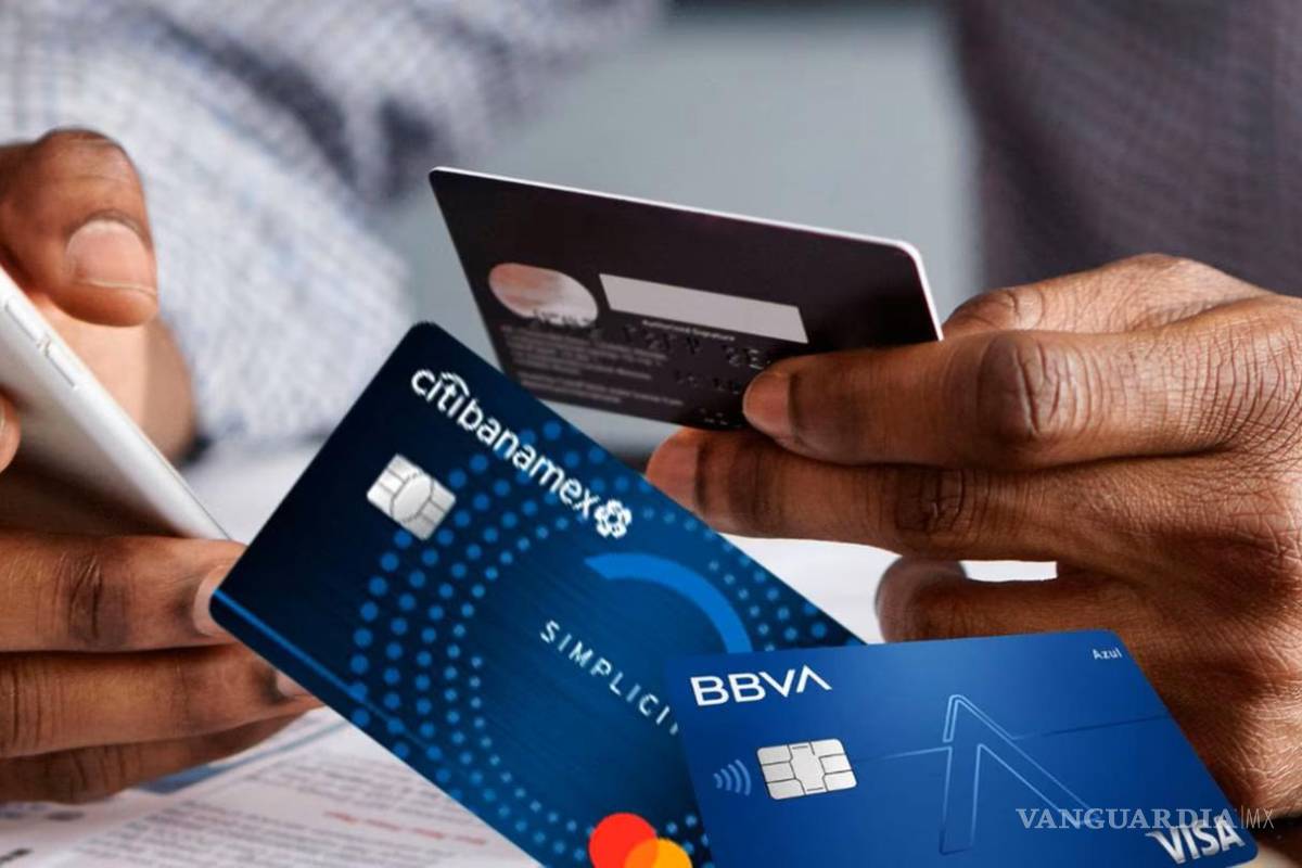 Cierran tarjetas de crédito con fuerte alza en el primer semestre del 2023