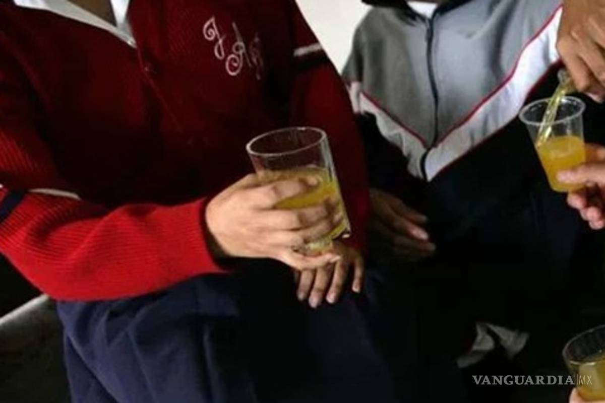 Prisión de hasta cuatro años por dar alcohol a menores en Coahuila