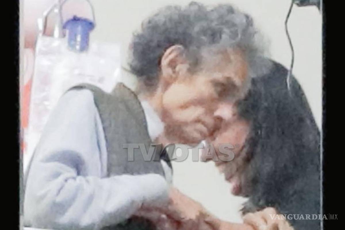 José José se ve irreconocible tras cambio de hospital