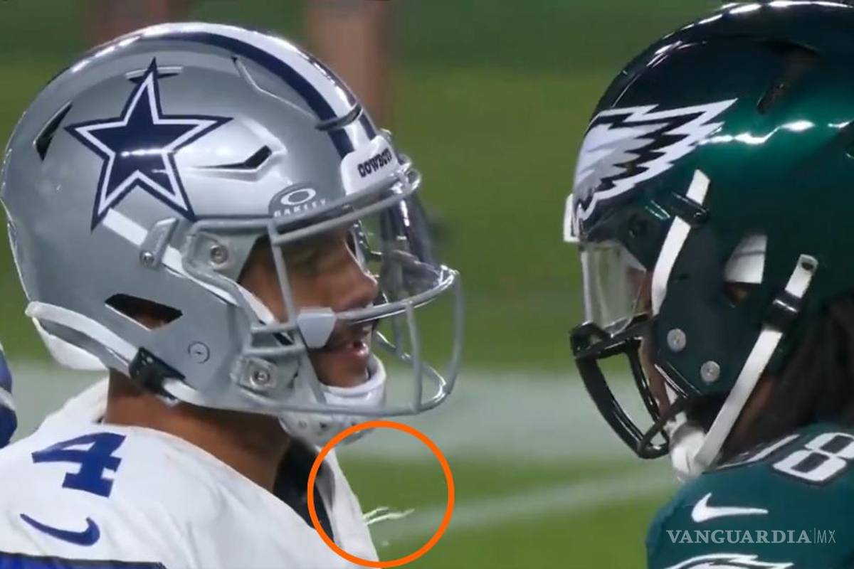 Jalen Carter de Eagles es expulsado tras escupir a Dak Prescott en duelo ante Cowboys