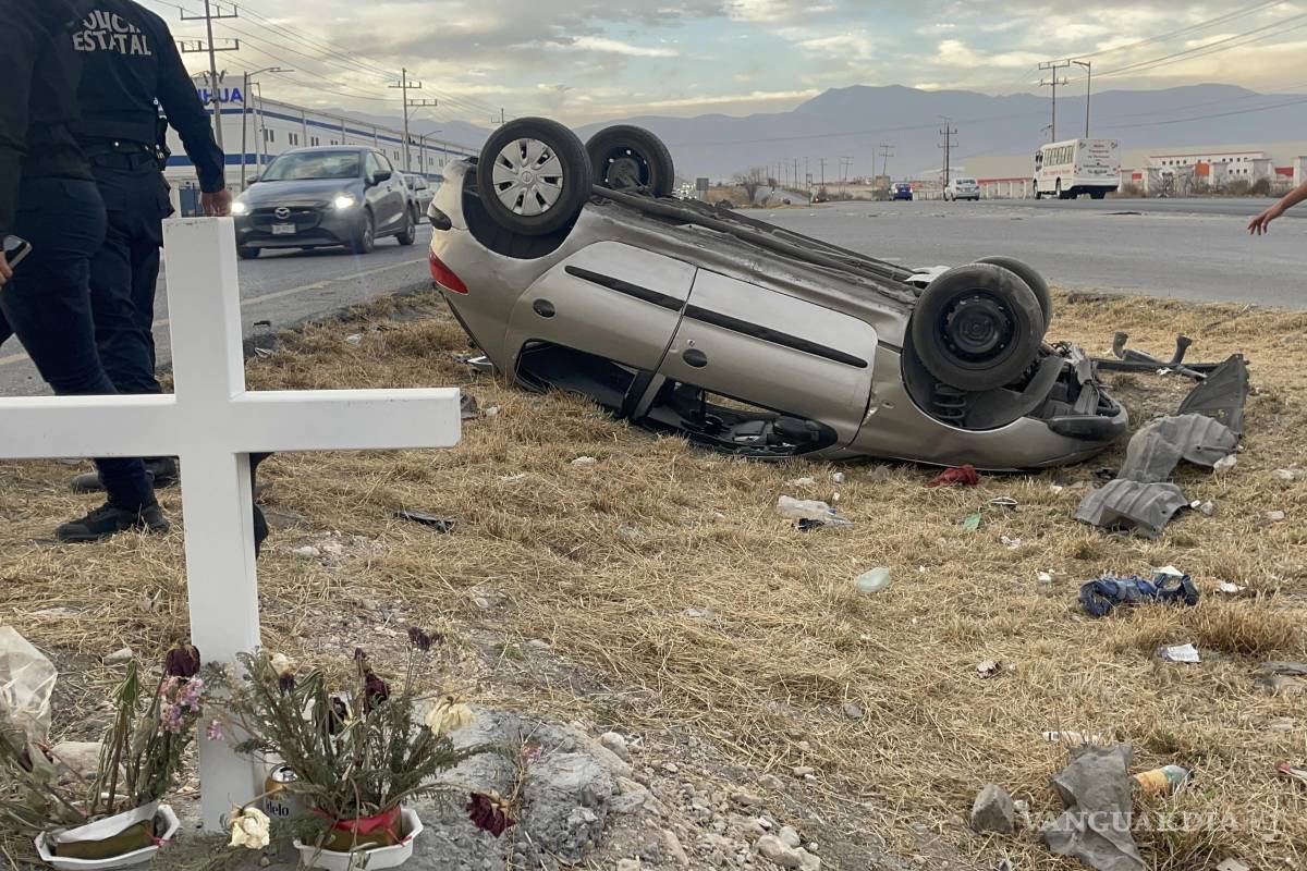 Otra colisión en el libramiento OFT deja un auto volcado y otro dañado tras esquivar tráiler
