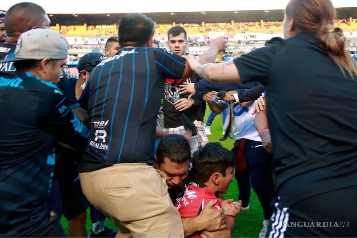 Investigarán si había infiltrados del crimen organizado en riña en el Querétaro-Atlas