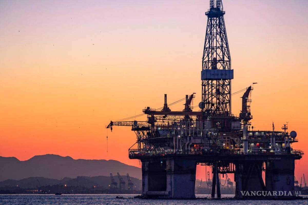 Petróleo inicia agosto con presiones bajistas: mercados especulan ante reunión Trump-Putin en Alaska