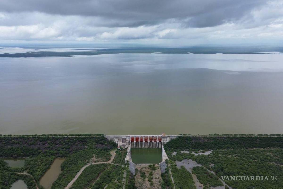 Ejecutan desfogue de presas de Nuevo León ante pronóstico de precipitaciones