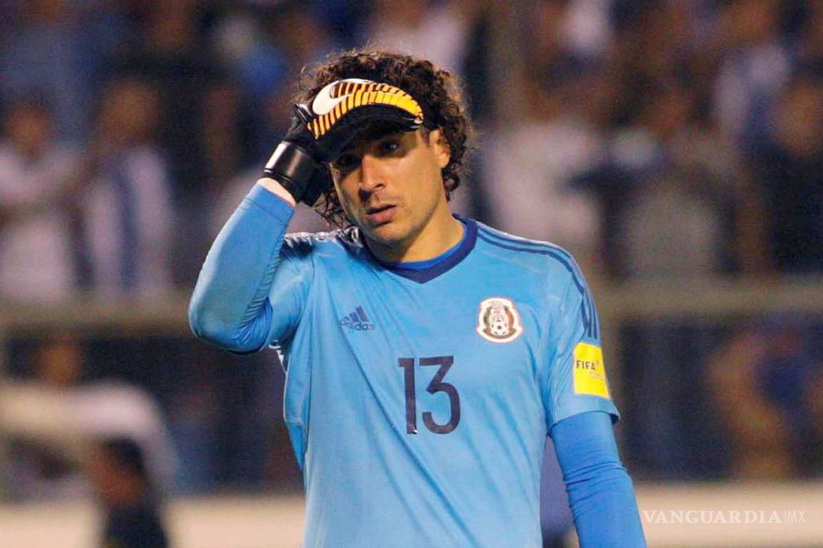 Standard de Lieja bloquea a Guillermo Ochoa para que no salga del equipo