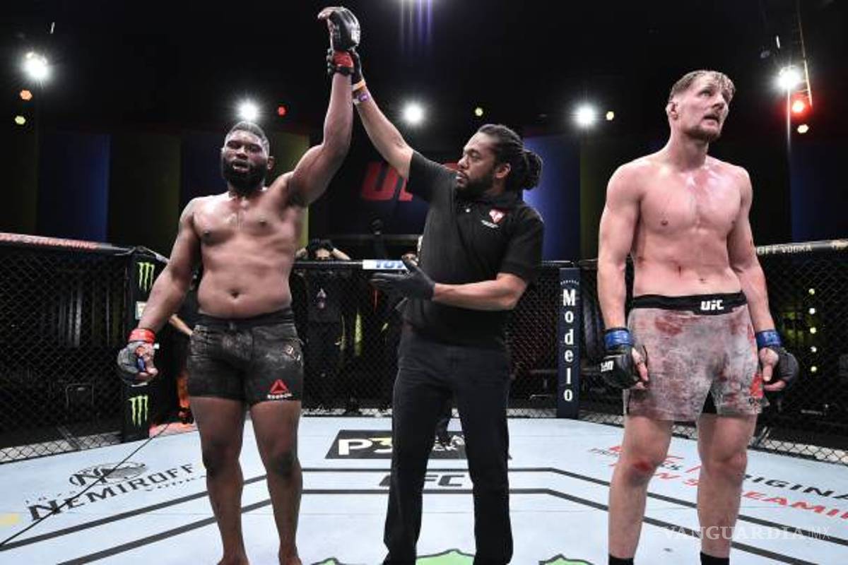 Vence Curtis Blaydes a Volkov en Las Vegas