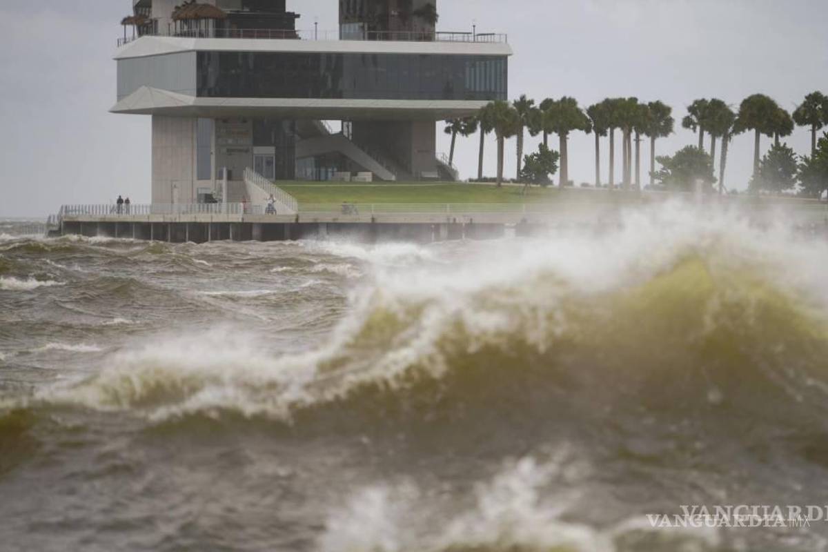 Suman más de 50 muertos por huracán ‘Helene’ en Estados Unidos; fenómeno sigue su paso al norte
