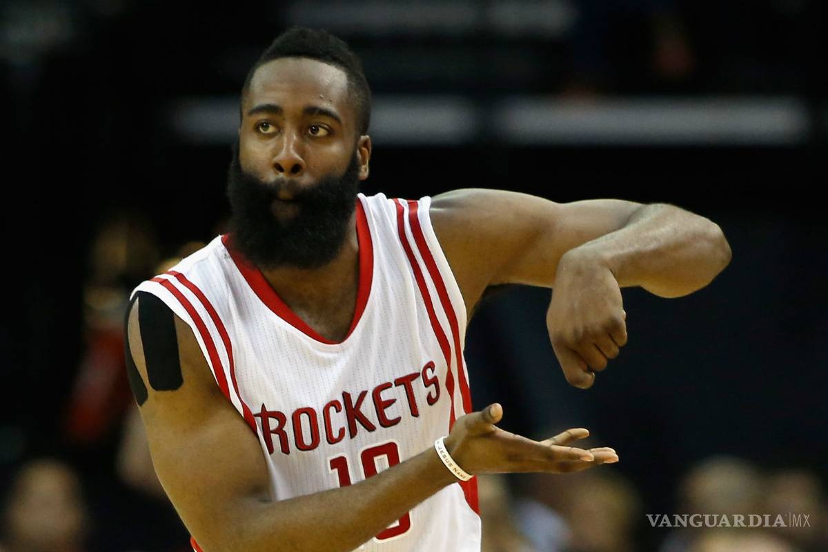 Rockets aseguran a James Harden por 118 mdd