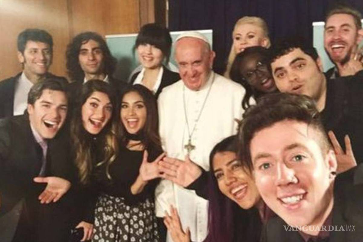 Papa Francisco pide a “youtubers” mexicanos que ayuden a cambiar el mundo