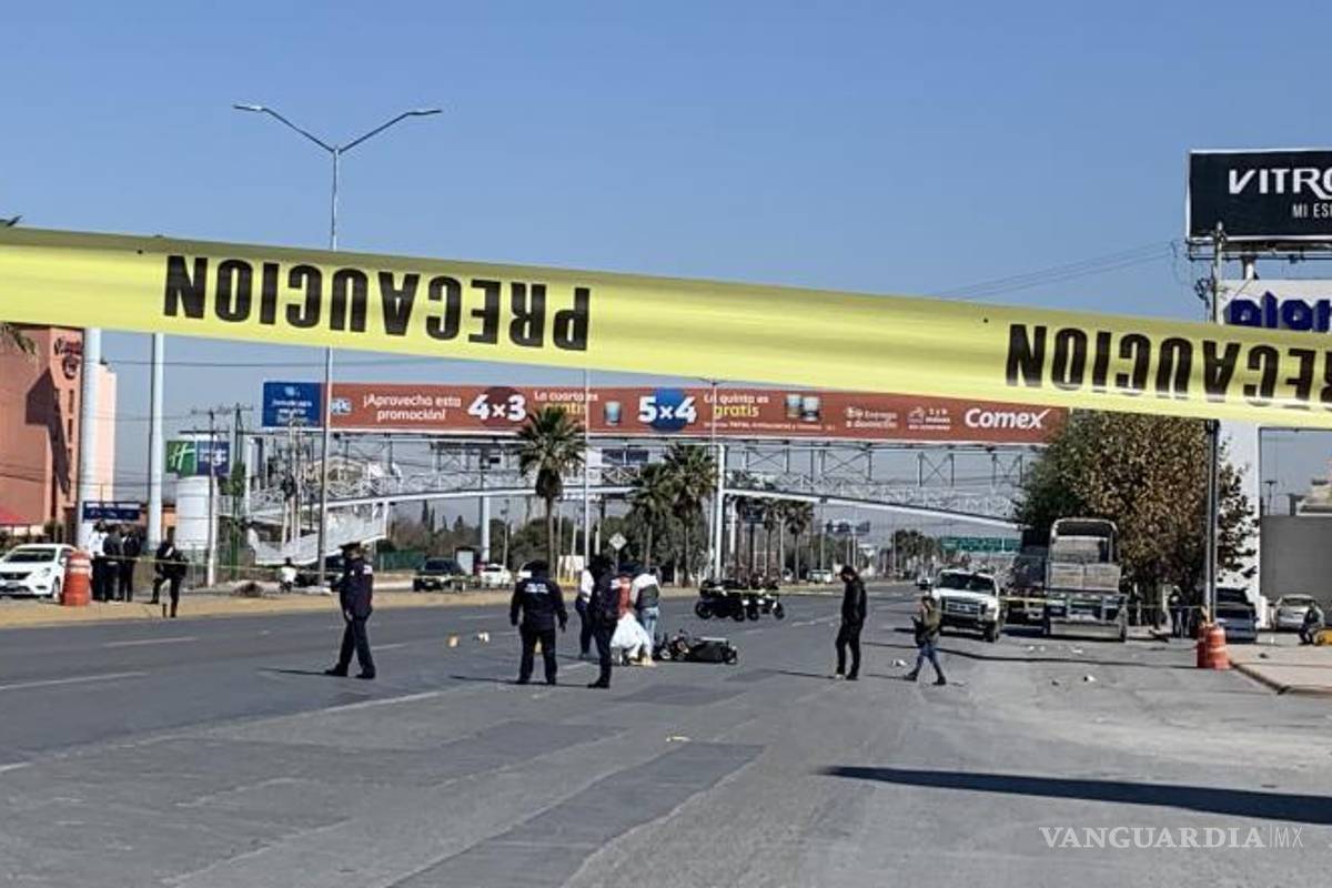 Muere motociclista arrollado por trailero en bulevar de Saltillo