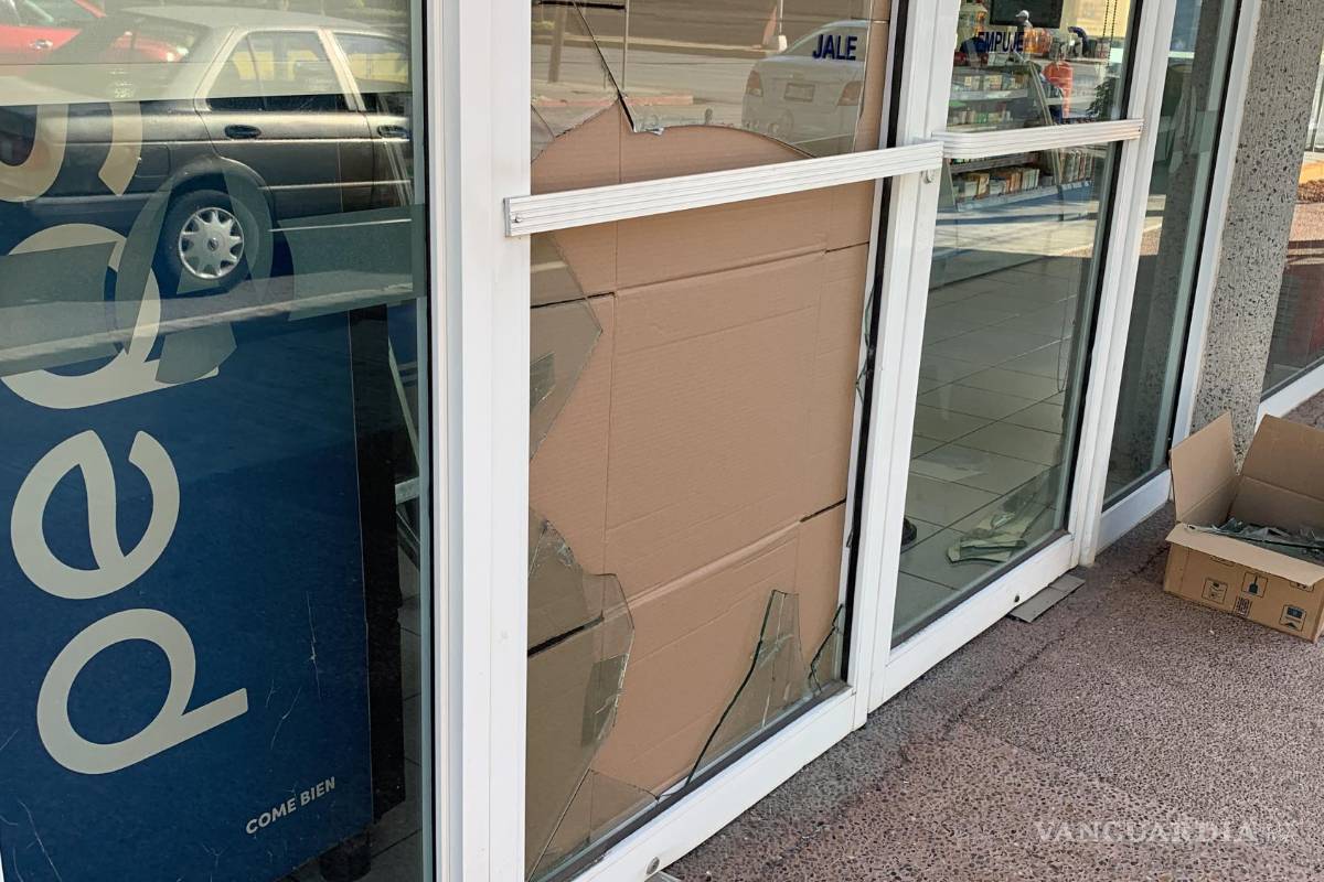 Saltillo: lo atrapan tras causar daños a farmacia en la colonia República