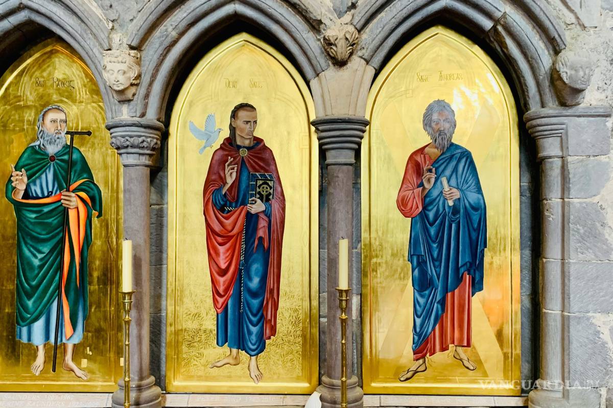 Entre santa y santo...