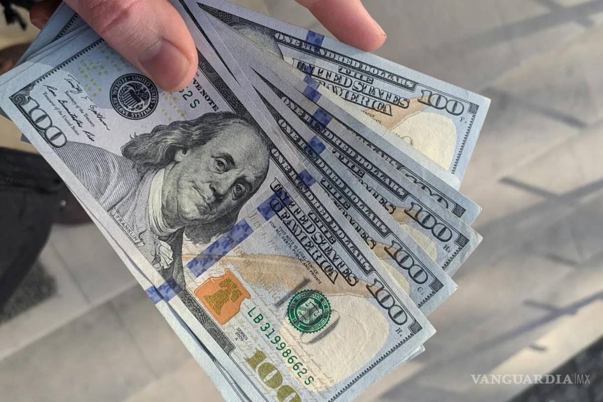 Tumba al peso la aversión al riesgo ante la incertidumbre por las elecciones en Estados Unidos