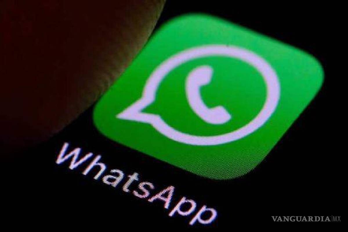 ‘Enloquecen’ por caída de WhatsApp
