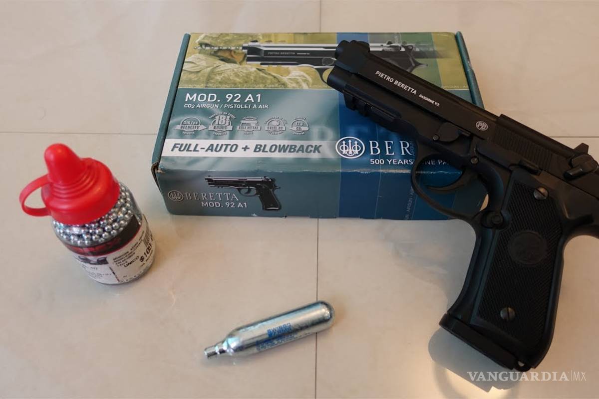 Ingresan dos armas de balines en secundarias de Monclova