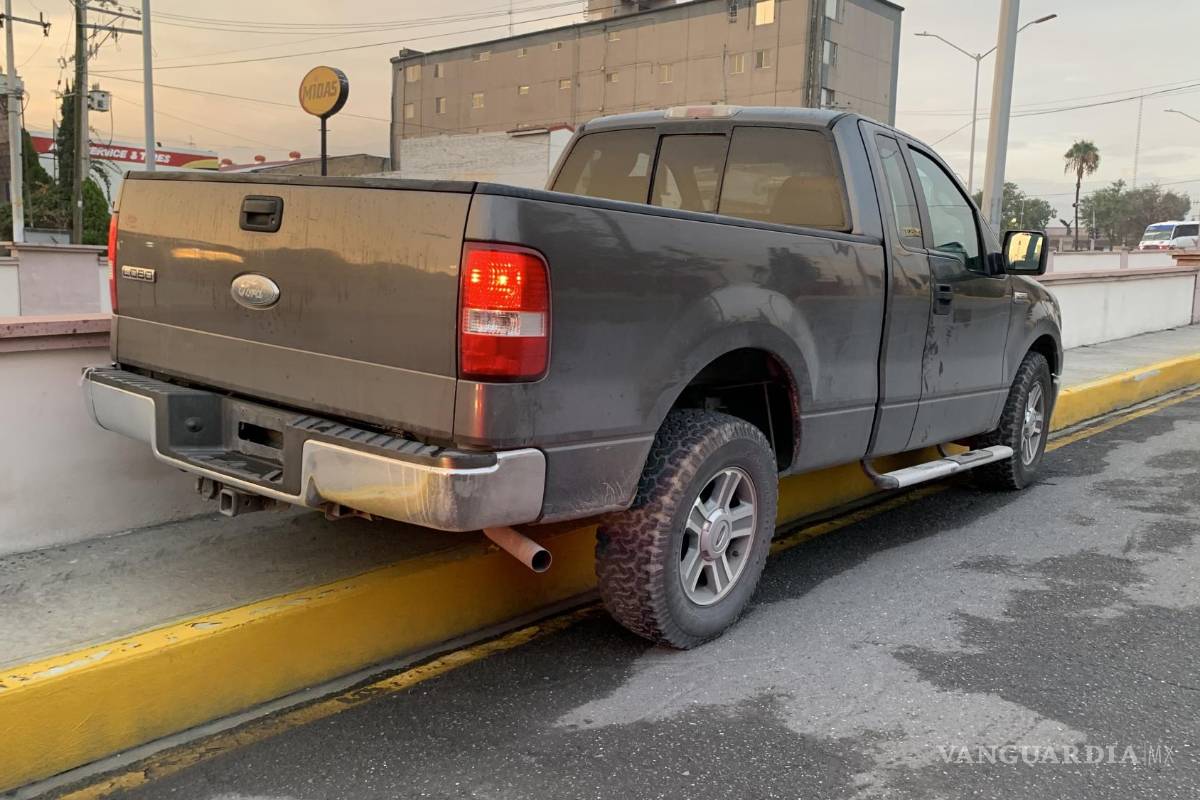 Saltillo: se sube a la banqueta tras dormitar en bulevar V. Carranza