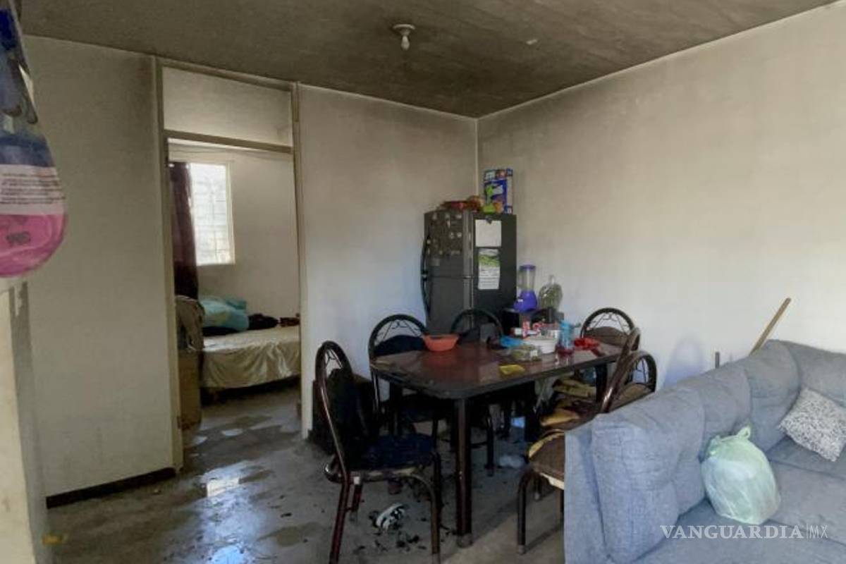 $!Los menores involucrados fueron auxiliados y llevados a la casa de vecinos mientras se controlaba el fuego.