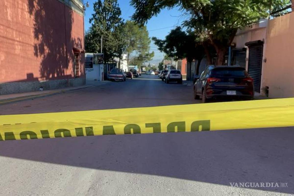 $!Vista de la Calle Central, en la colonia Vista Hermosa, donde las autoridades acudieron al domicilio para atender el reporte de emergencia.