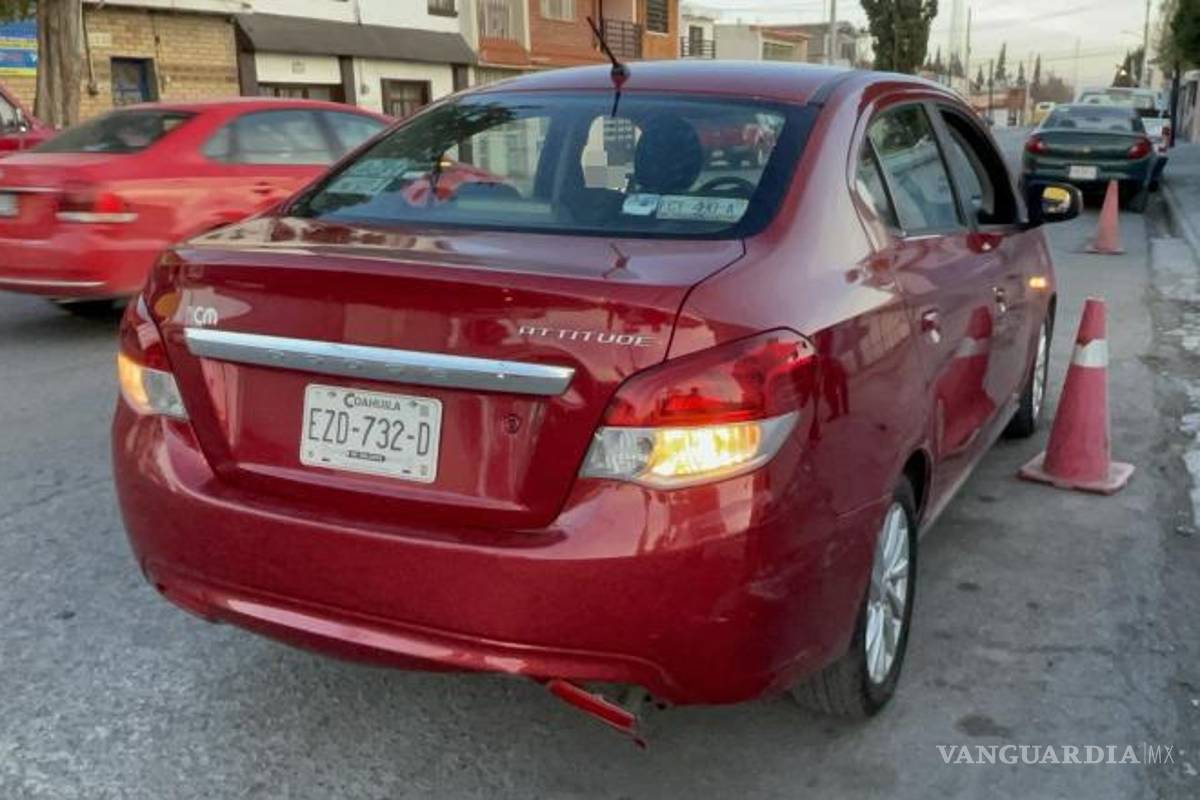 $!El choque ocurrió en el cruce de General Charles y Libertad, donde terminó la huida.