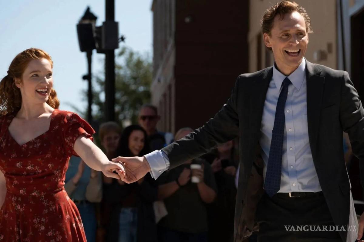 ’La vida de Chuck’: Contra el algoritmo del exceso, la eternidad de lo sencillo