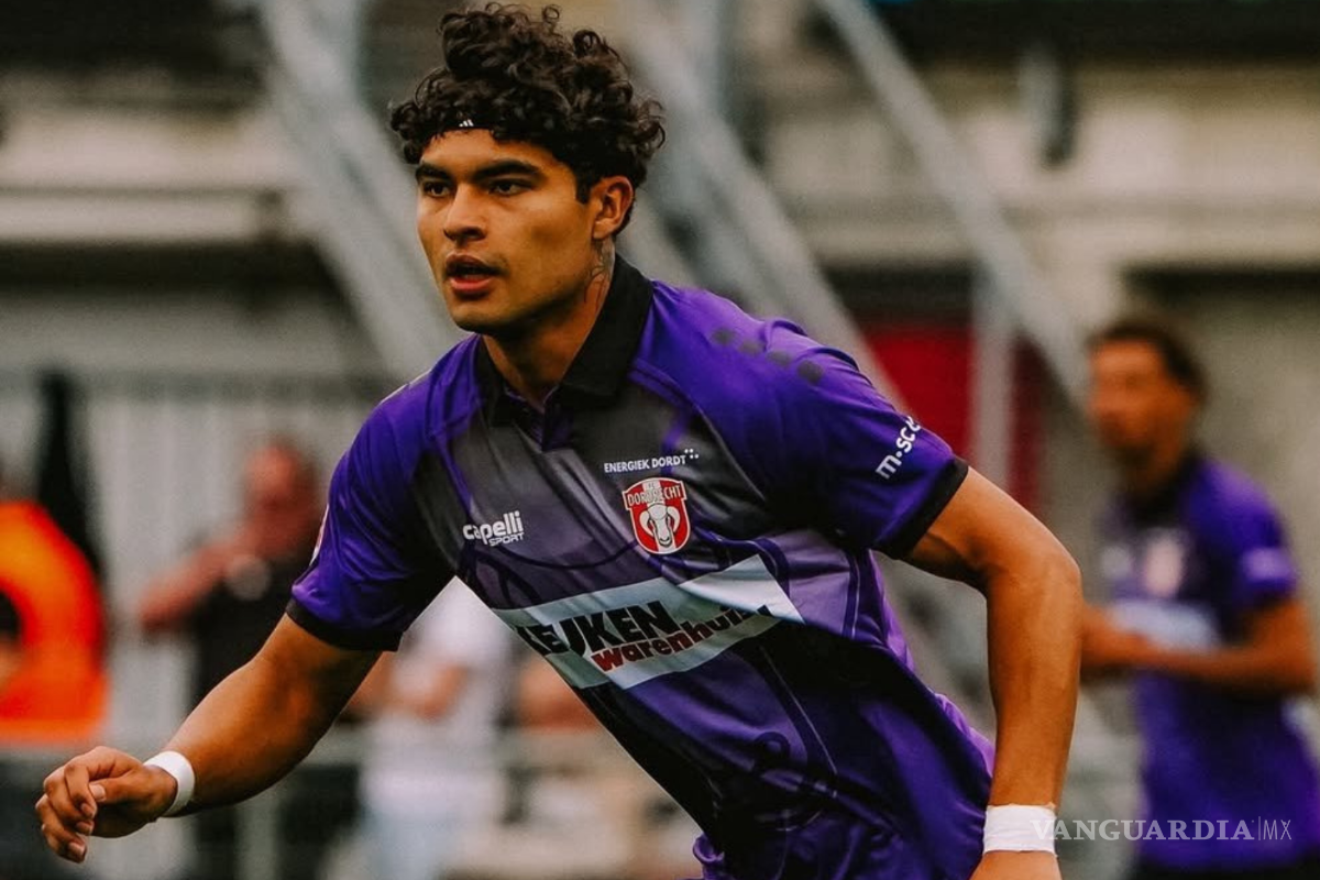 Stephano Carrillo debuta con el FC Dordrecht; César Montes es titular con el Lokomotiv