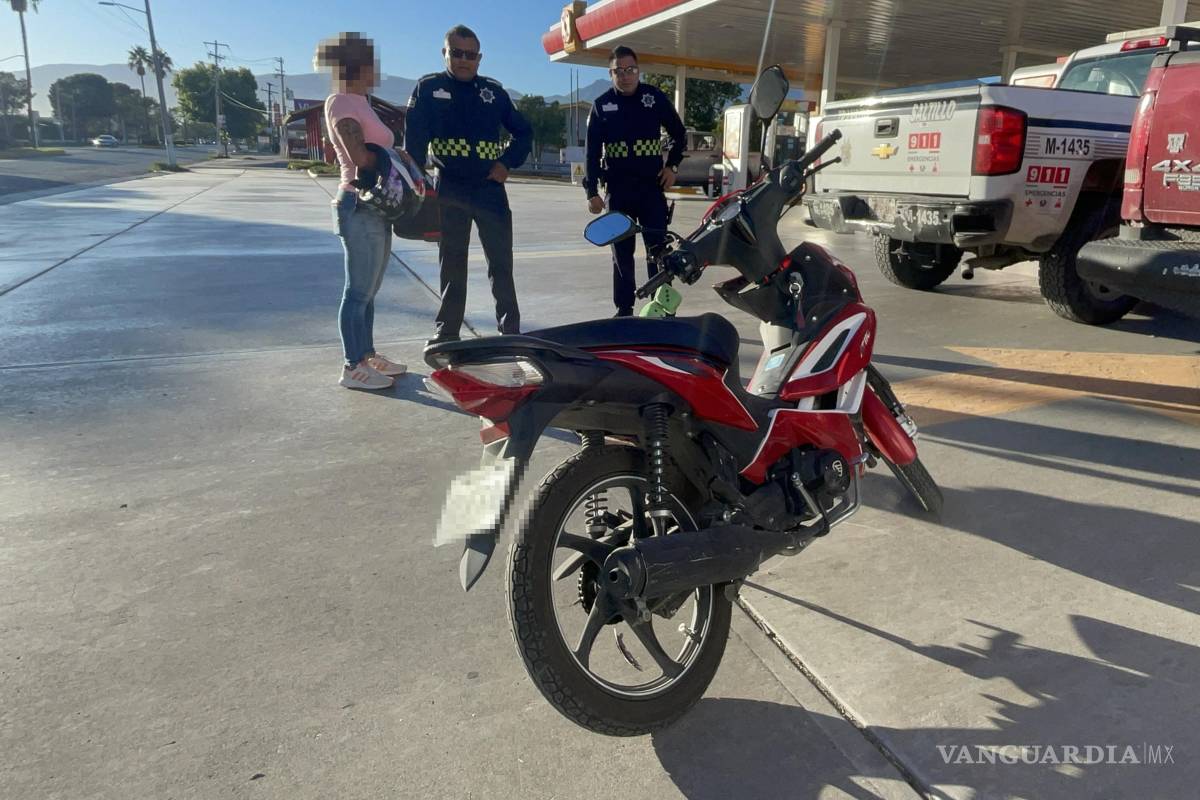Derriba a motociclista y se da a la fuga en el centro de Saltillo