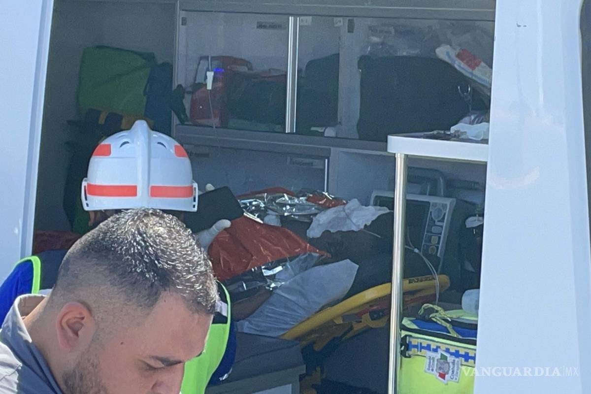 Descarga eléctrica deja a trabajador grave con quemaduras de tercer grado en Saltillo