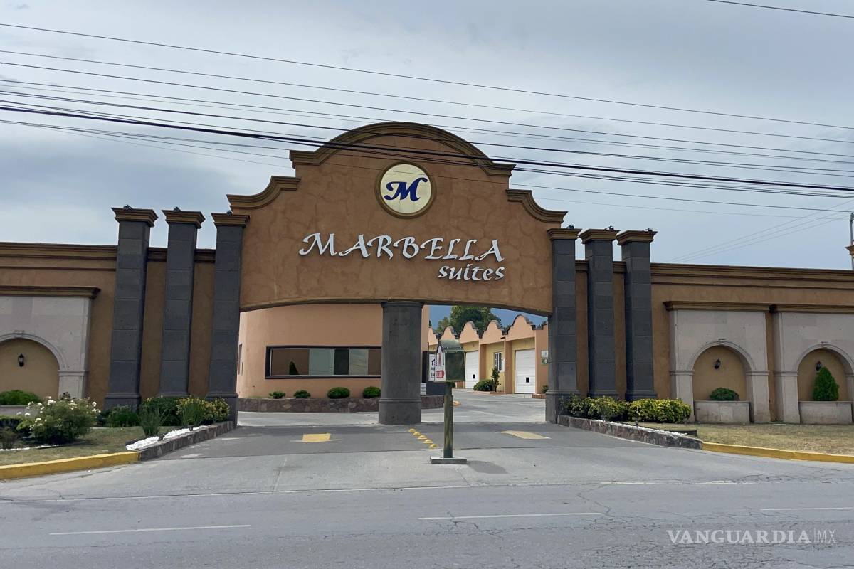 Intimida migrante agresivo a trabajadoras de motel en Saltillo; huye al llegar la policía