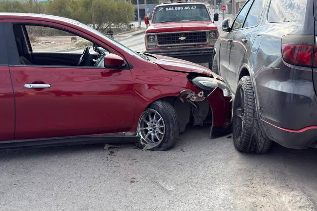 $!Elementos de tránsito realizaron el peritaje correspondiente para determinar responsabilidades.