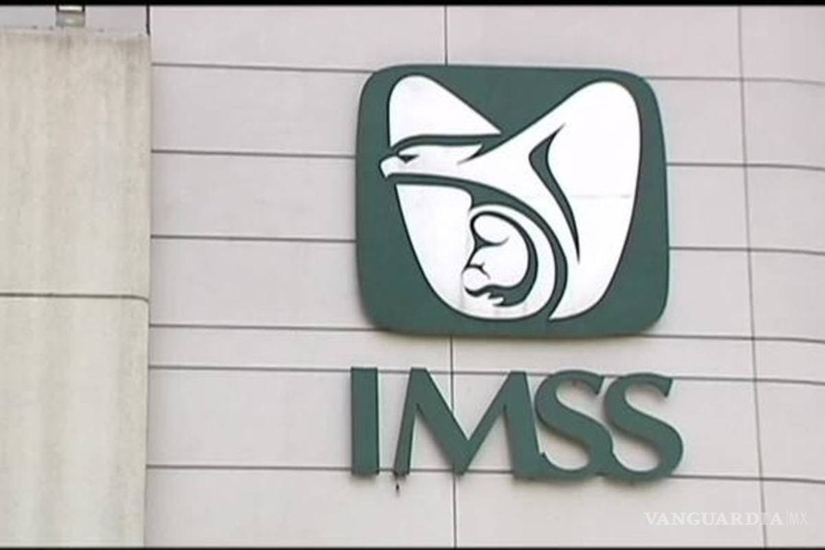 Busca doctora amparo ante falta de protección en IMSS de Acuña Coahuila