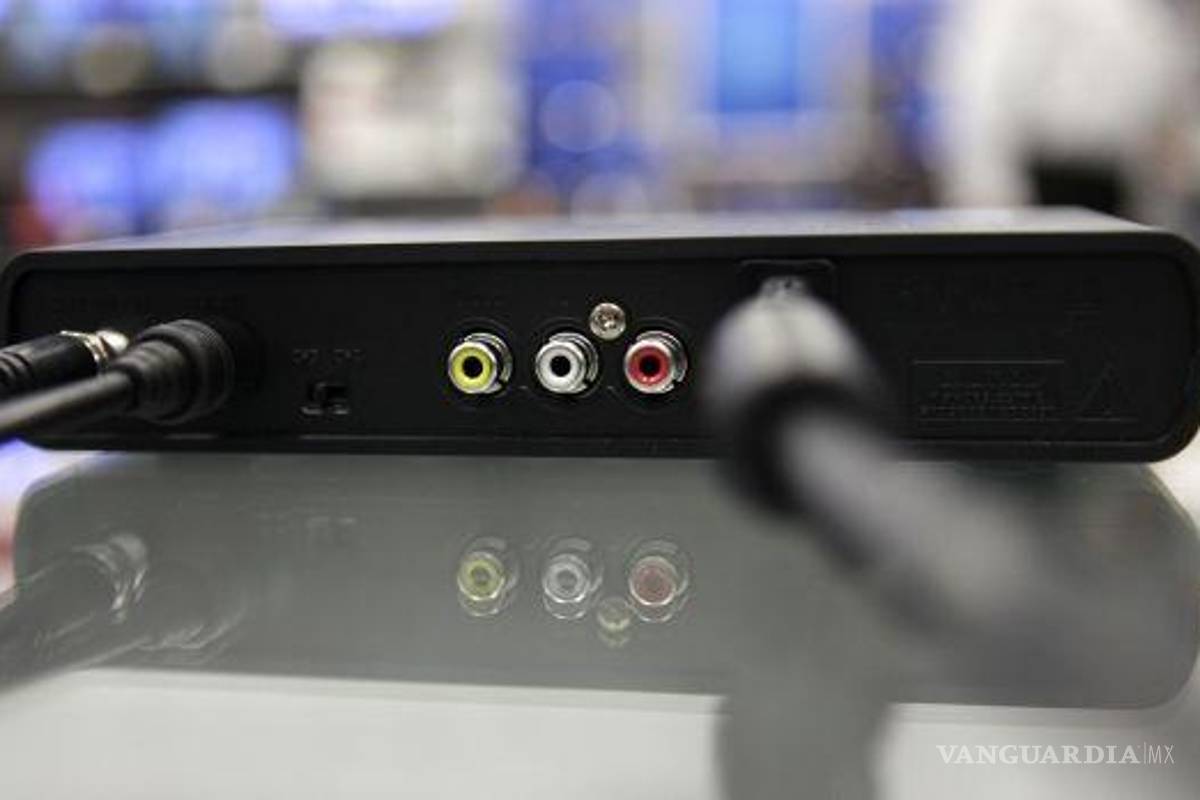 Apagón liberará banda de 700 MHz y se mejorará telefonía e internet: SCT