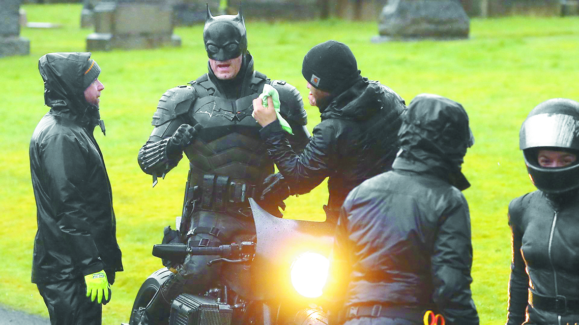 La industria cinematográfica de Hollywood lucha contra el COVID-19, ¿quién ganará?