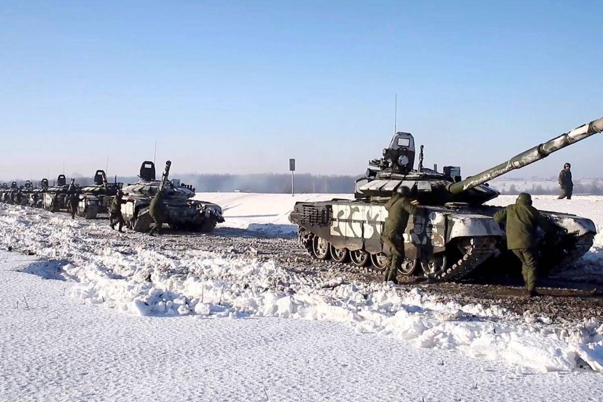 Rusia ingresa con tanques a territorio de Ucrania; reportan 5 muertos, tres civiles y dos militares