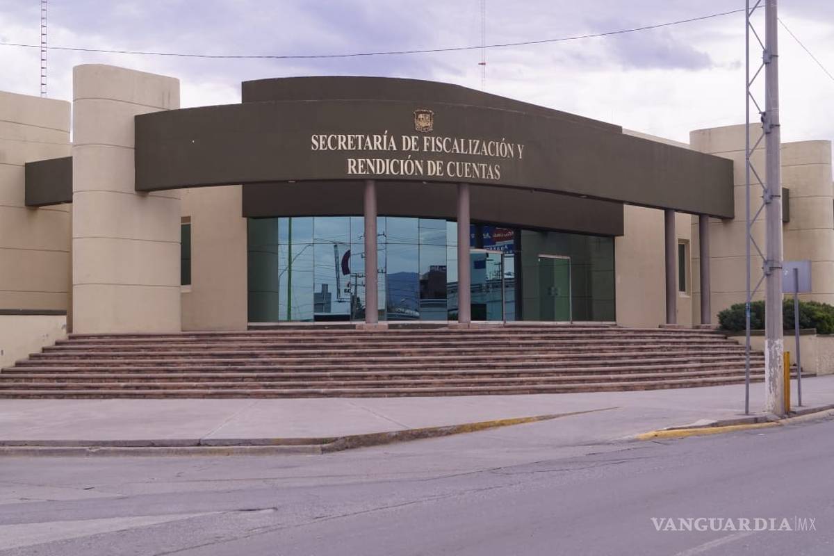 Capacitan a funcionarios en entrega-recepción