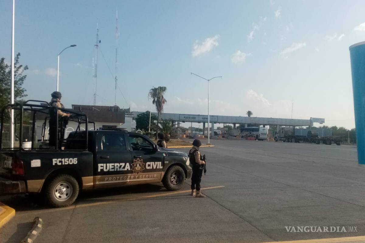 Máxima seguridad en la Monterrey-Nuevo Laredo; documentan robo de camioneta a familia en carretera