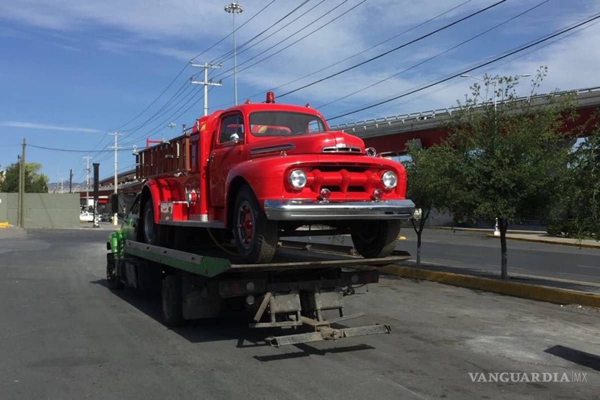 Niegan fallas en camión de bomberos recién reparado