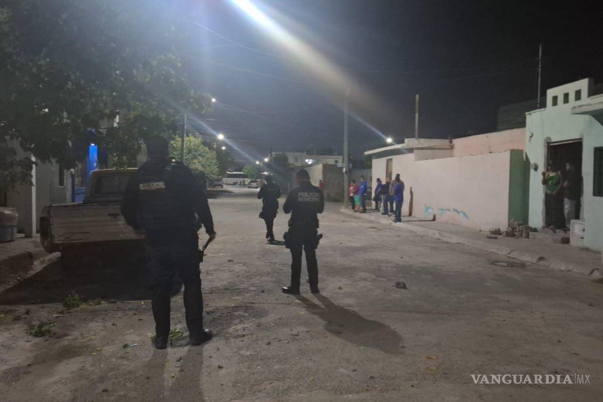 $!Las autoridades lograron dispersar las riñas en Saltillo, evitando que el conflicto escalara a mayores.