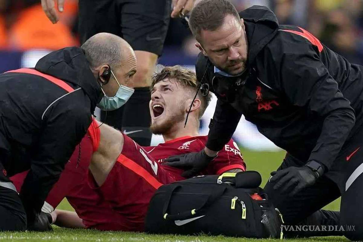 Triunfo agridulce del Liverpool: pierde a Harvey Elliot por una escalofriante lesión