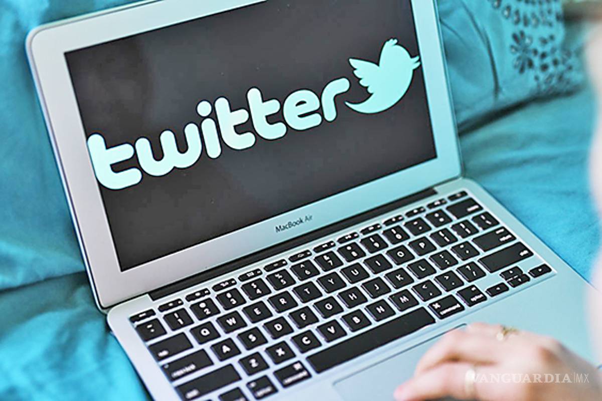 Bajan ingresos de Twitter por menor publicidad