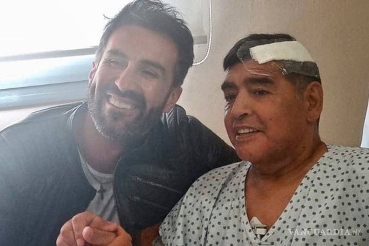 $!Salen a la luz chats de los doctores que atendían a Maradona