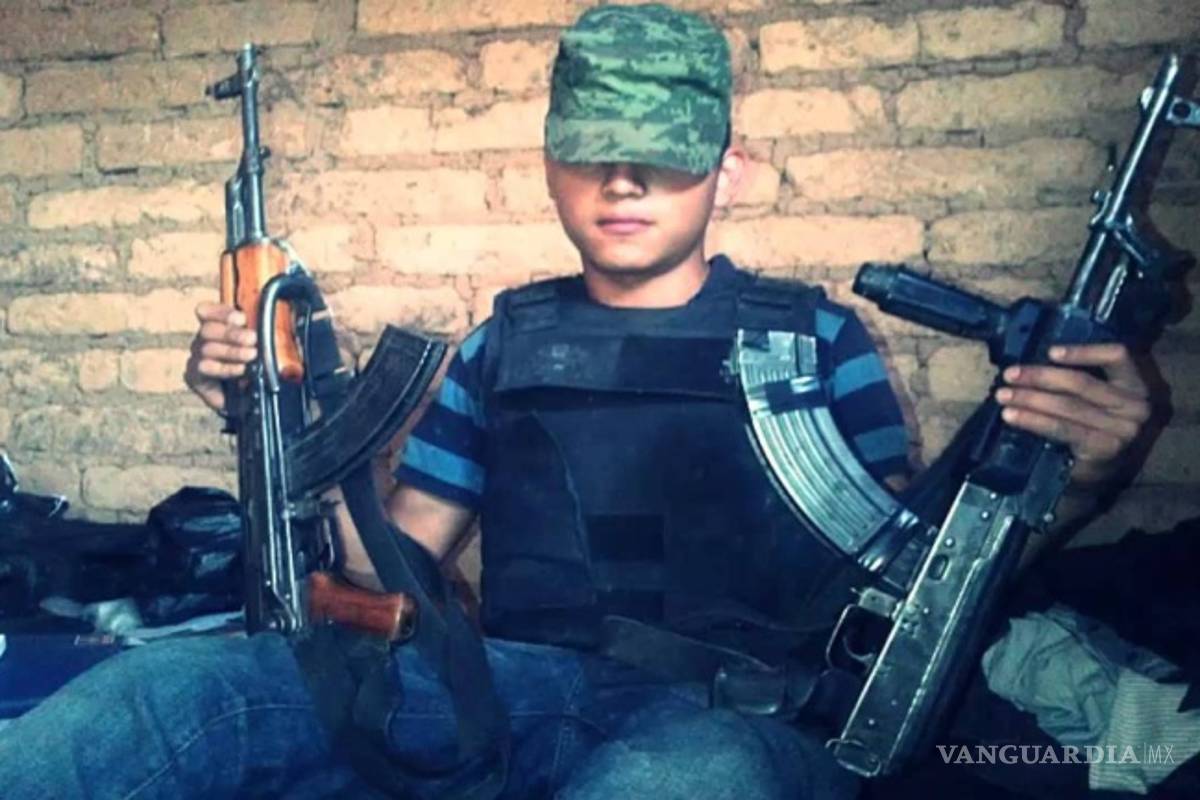 Con tal de pasar sus materias, estudiantes fingen ser sicarios para asustar a sus maestros