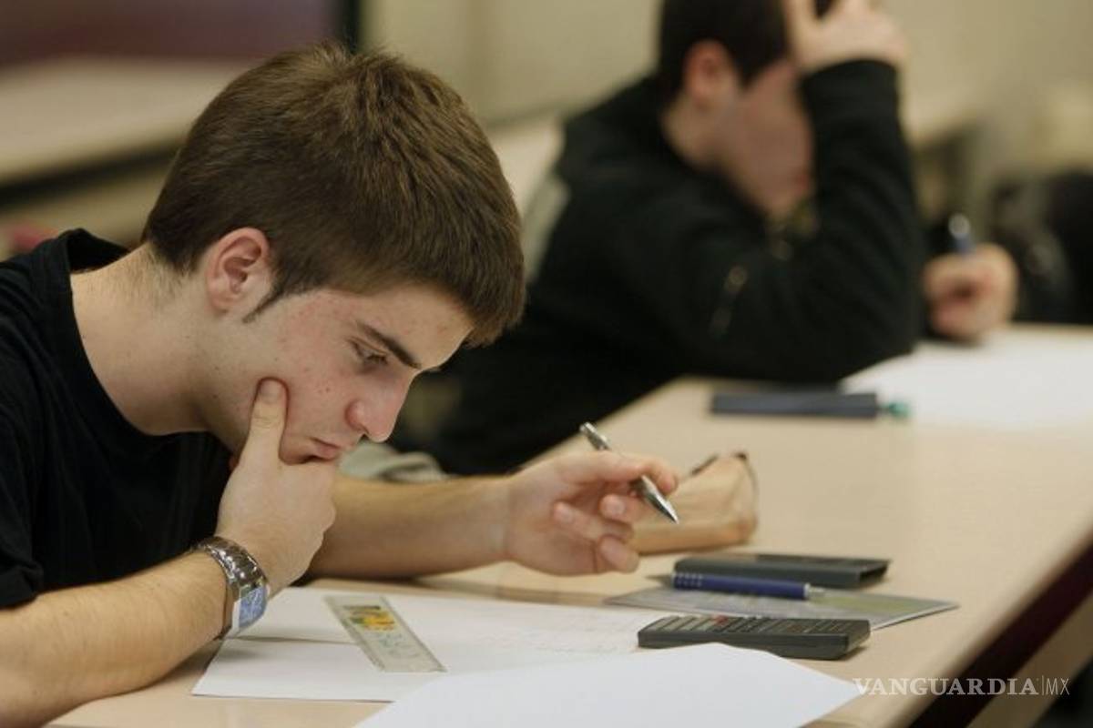 8 razones por las que tus hijos deben estudiar y trabajar simultáneamente