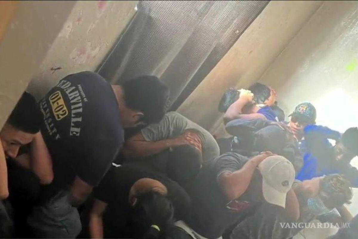 Rescatan a 53 migrantes abandonados en una casa en Ciudad Juárez