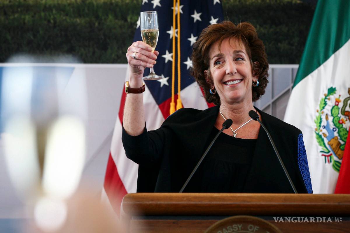 Dejará Roberta Jacobson la coordinación de frontera Estados Unidos-México