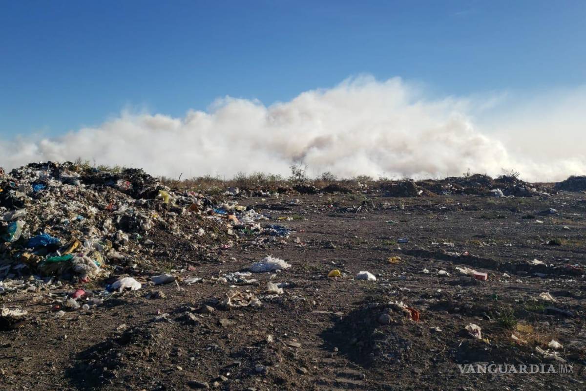 Nuevamente se incendia el relleno sanitario de Parras de la Fuente, Coahuila