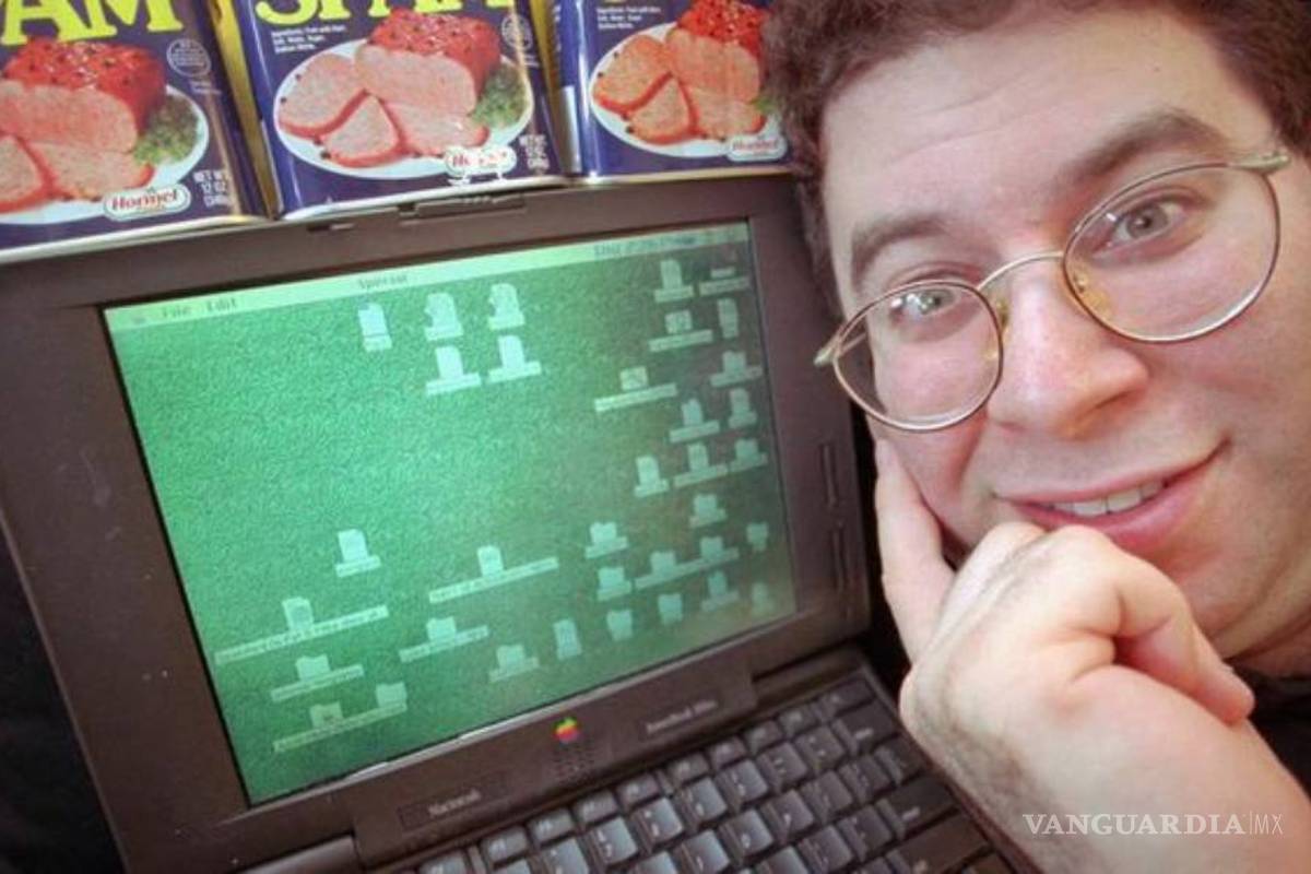 Dan dos años de cárcel por enviar 27 millones de spam a usuarios de Facebook