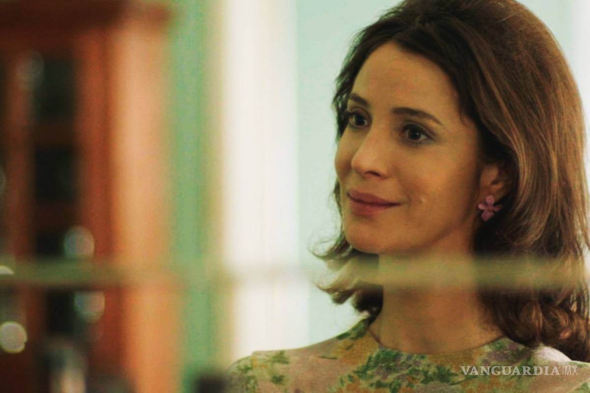 Sorprende a Daniela Ramírez la valentía de Isabel Allende para ayudar a los exiliados políticos