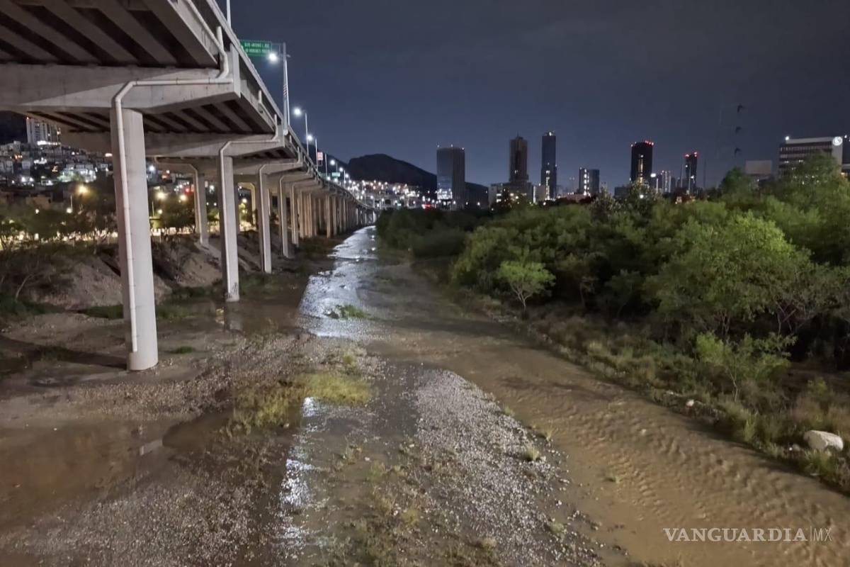 ¡Precaución! Rachas de viento de hasta 110 km/hr, lluvia y granizo causan caos en Nuevo León