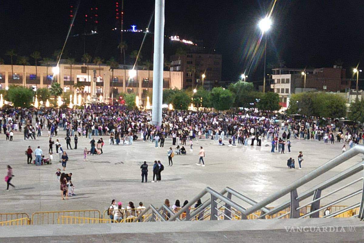 Una marea de mujeres cruzó el Puente Plateado e inundó las calles de Torreón